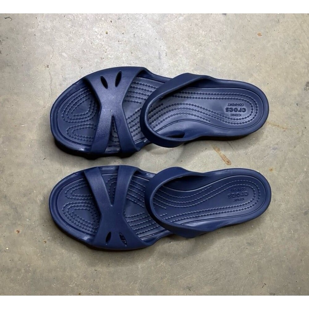 CROCS Kelli Iconic Strappy Womens Sandals Navy Flats Shoes 203991 Size W10